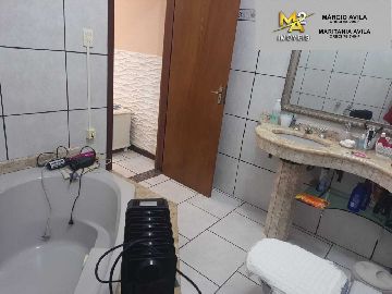 Banheiro Su�te c/Jacuzzi