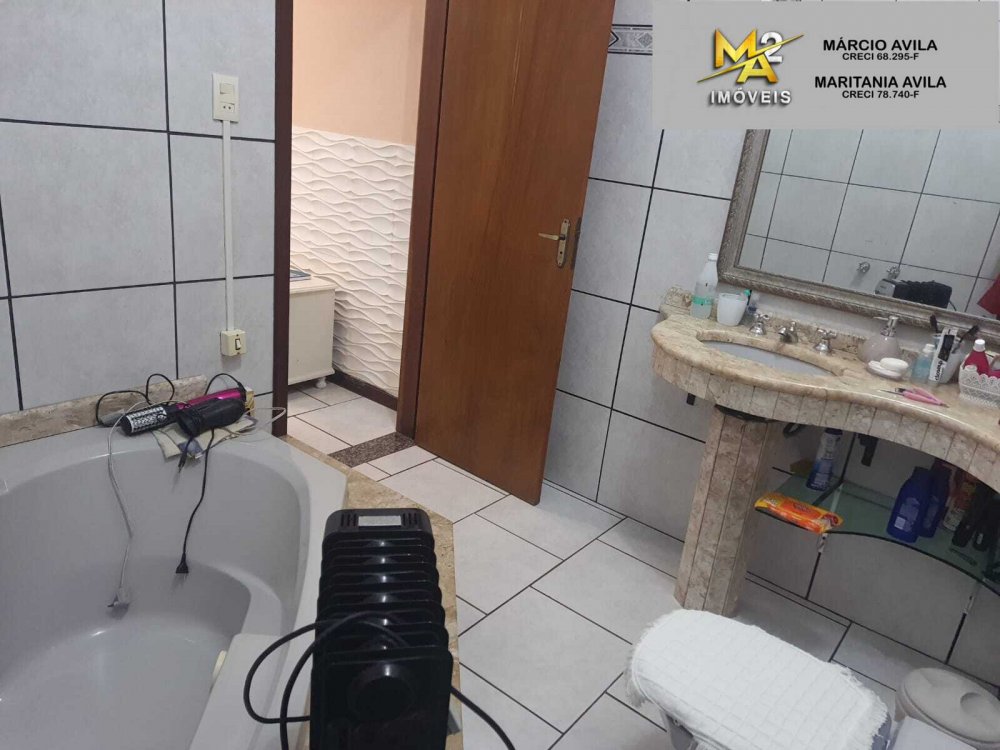 Banheiro Su�te c/Jacuzzi